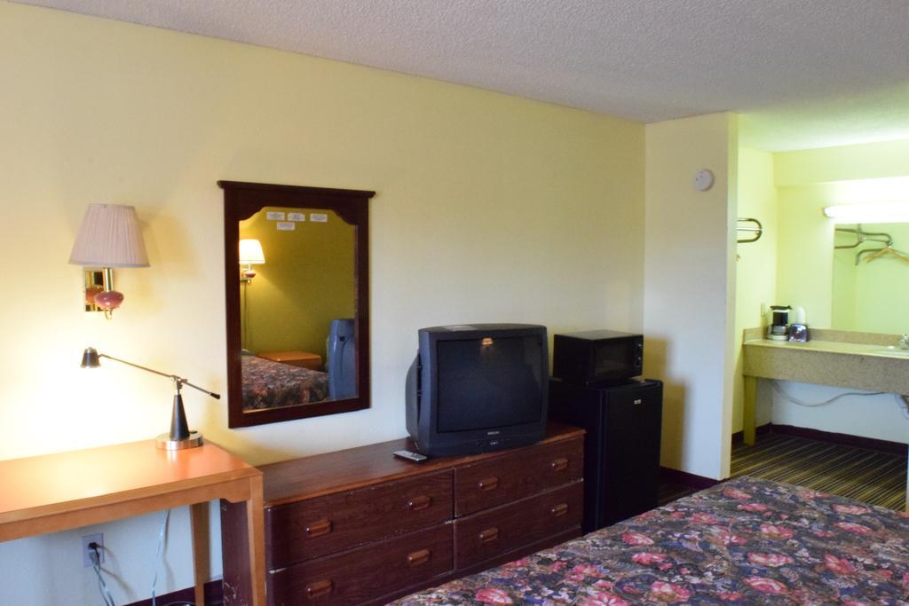 Executive Inn オデッサ 部屋 写真