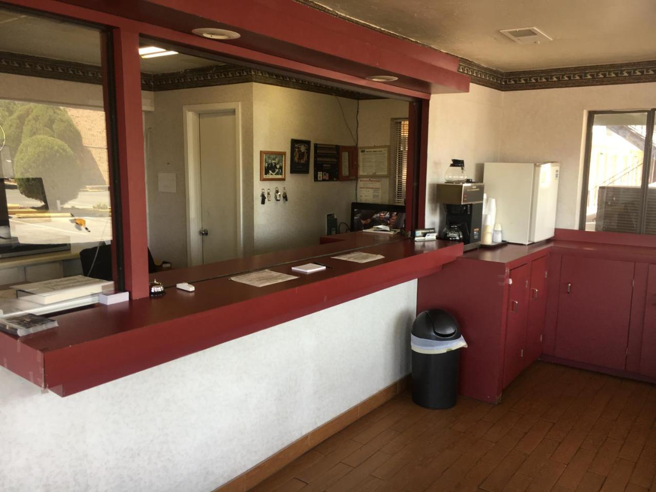 Executive Inn オデッサ エクステリア 写真